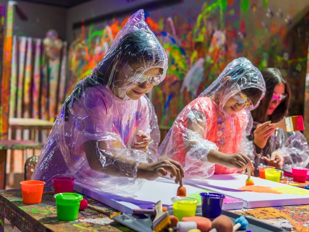 Family group paint session